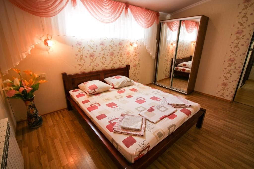 Апартаменты Guesthouse Dmitrieva Ялта