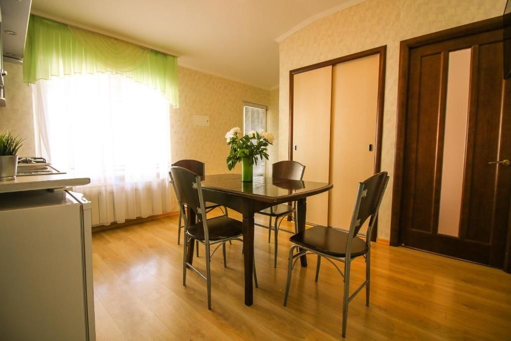 Апартаменты Guesthouse Dmitrieva Ялта