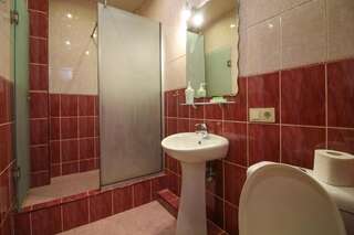 Апартаменты Guesthouse Dmitrieva Ялта Апартаменты с 1 спальней-8