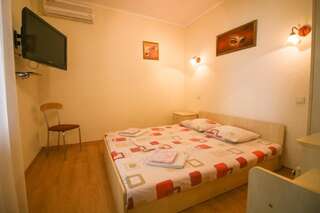 Апартаменты Guesthouse Dmitrieva Ялта Апартаменты с 2 спальнями-11