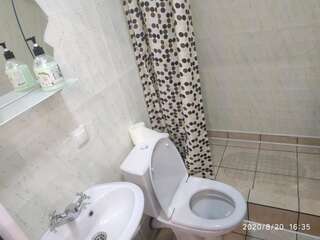 Апартаменты Guesthouse Dmitrieva Ялта Двухместный номер с 1 кроватью и балконом-12