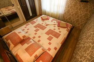 Апартаменты Guesthouse Dmitrieva Ялта Апартаменты Делюкс-12