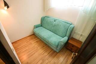 Апартаменты Guesthouse Dmitrieva Ялта Апартаменты Делюкс-17