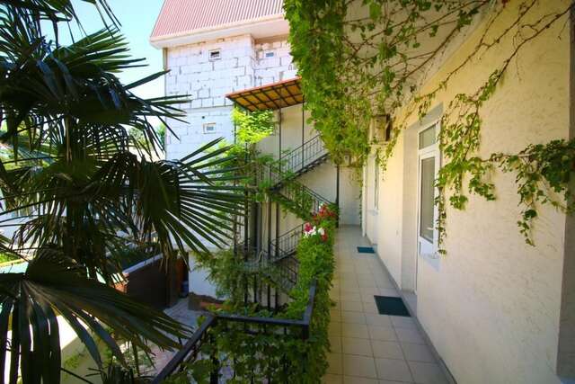 Апартаменты Guesthouse Dmitrieva Ялта-81